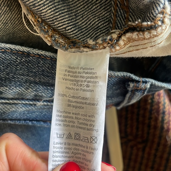 Madewell “The Mom Jean” - Picture 7 of 7